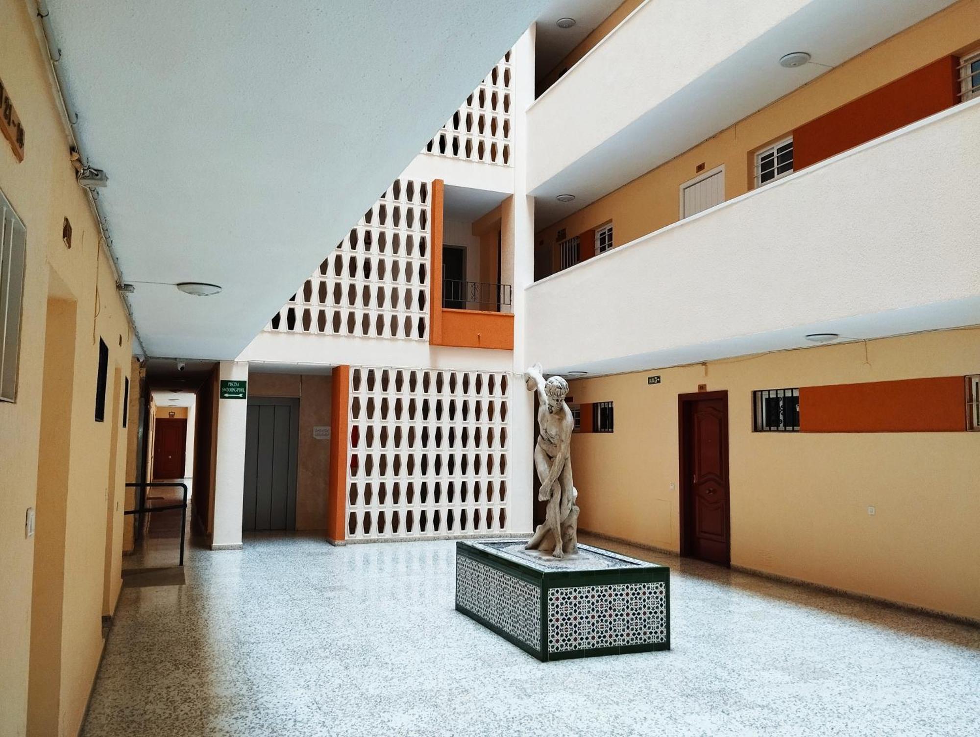 Apartamento Aguila 贝纳尔马德纳 外观 照片