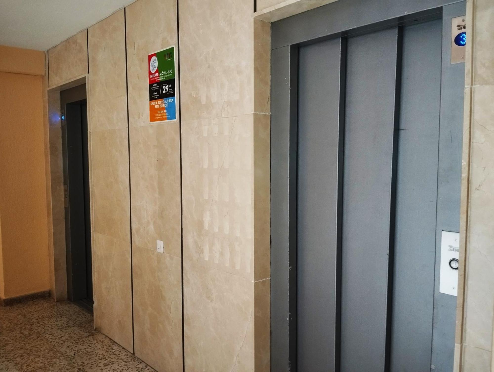 Apartamento Aguila 贝纳尔马德纳 外观 照片
