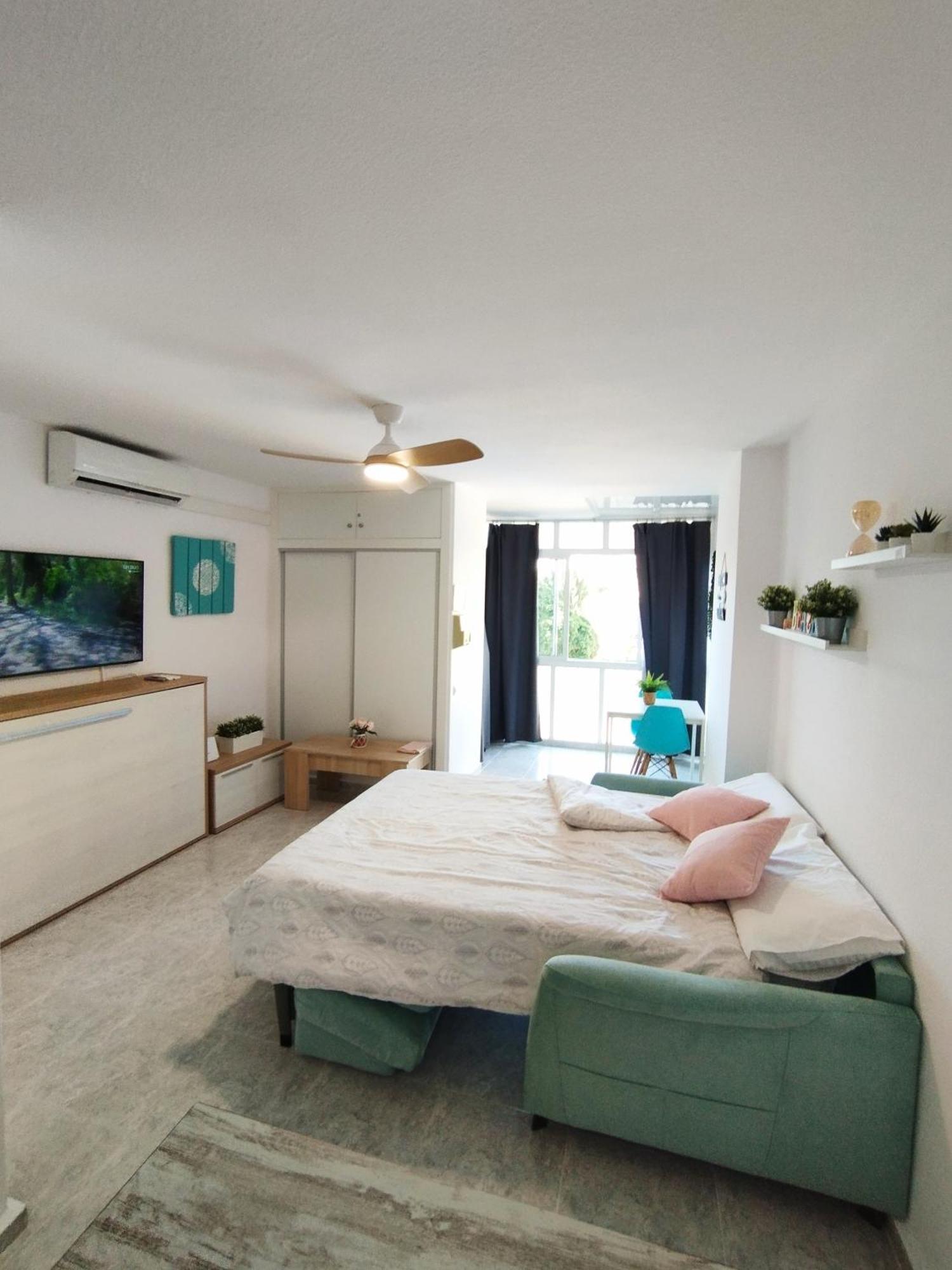 Apartamento Aguila 贝纳尔马德纳 外观 照片