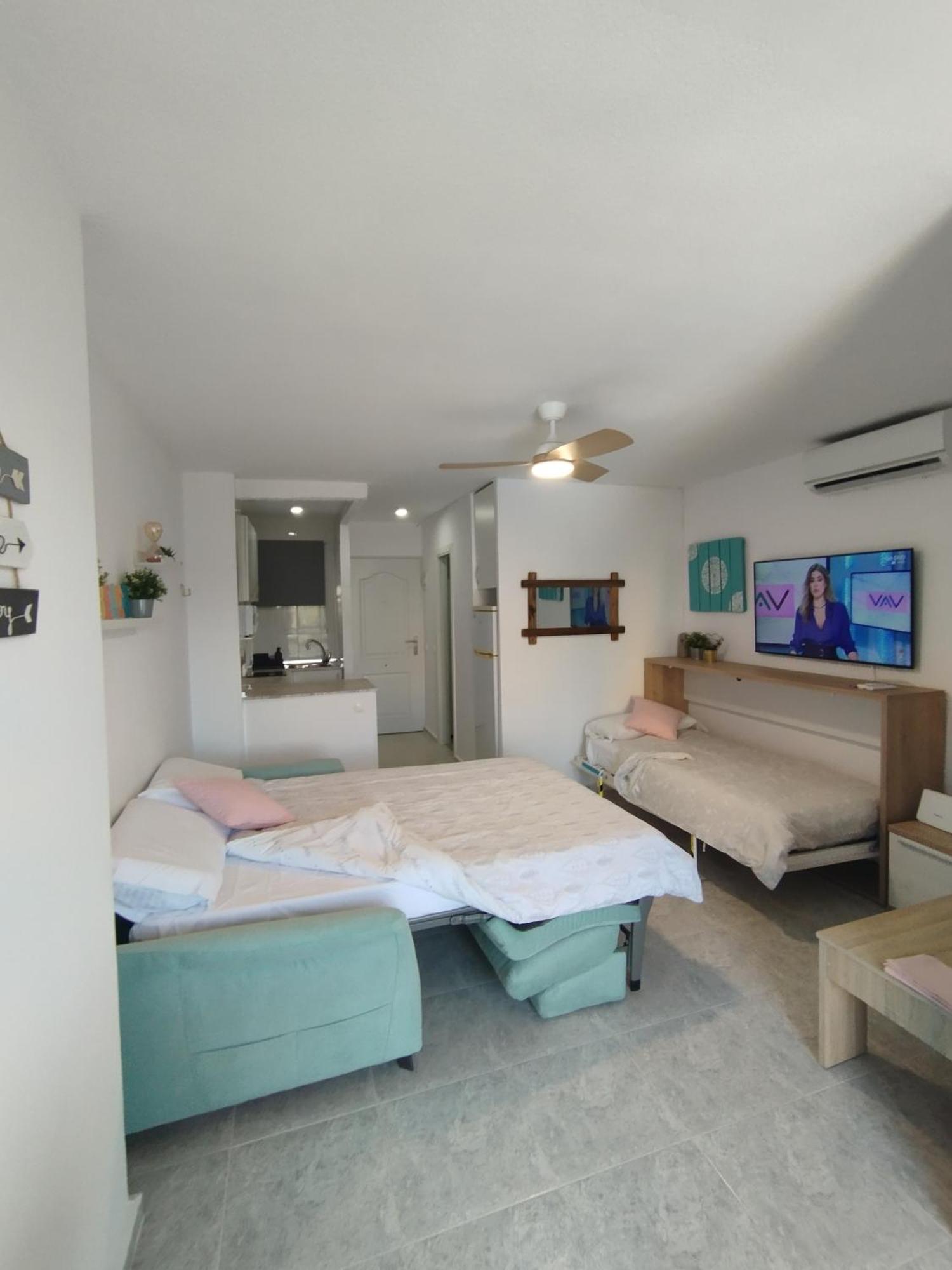Apartamento Aguila 贝纳尔马德纳 外观 照片