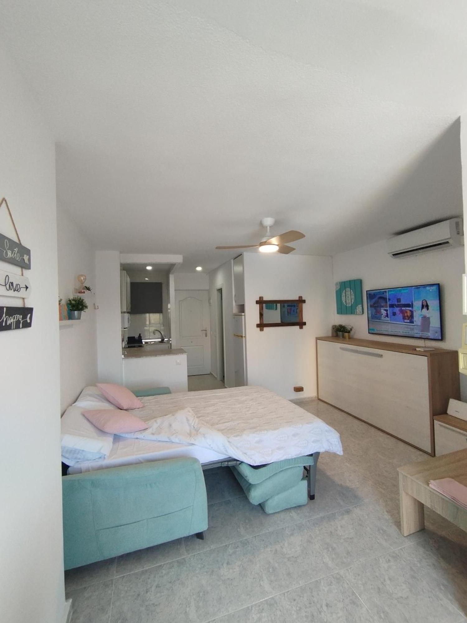 Apartamento Aguila 贝纳尔马德纳 外观 照片