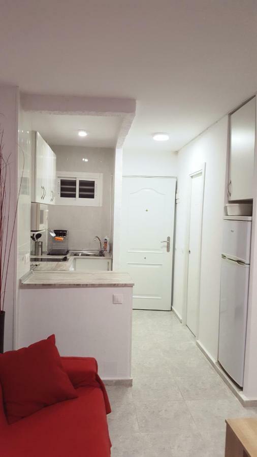 Apartamento Aguila 贝纳尔马德纳 外观 照片
